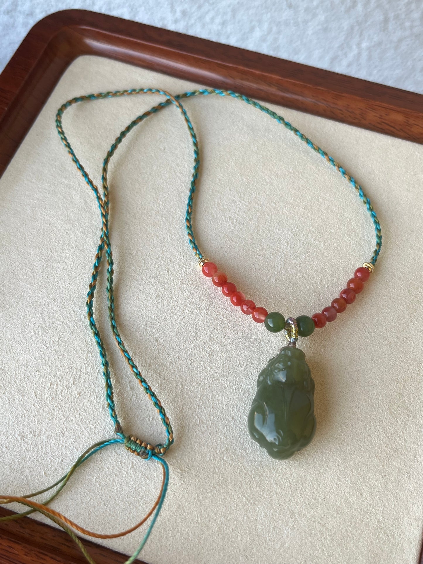 Yellowish Green Hetian Jade Pixiu | 和田青黄口貔貅