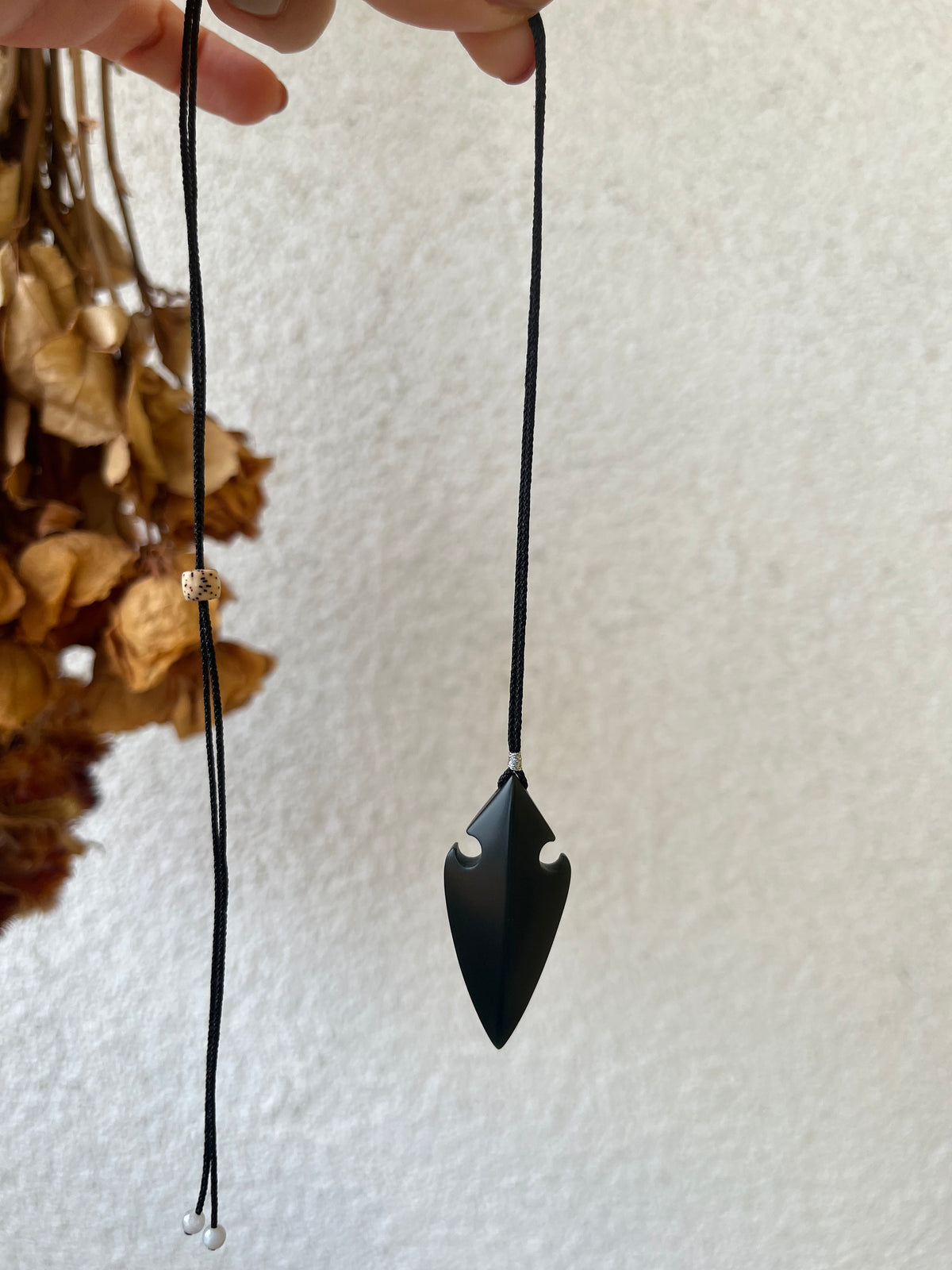 Premium Dark Green Hetian Jade Shield Pendant | 新疆和田一细塔青盾牌