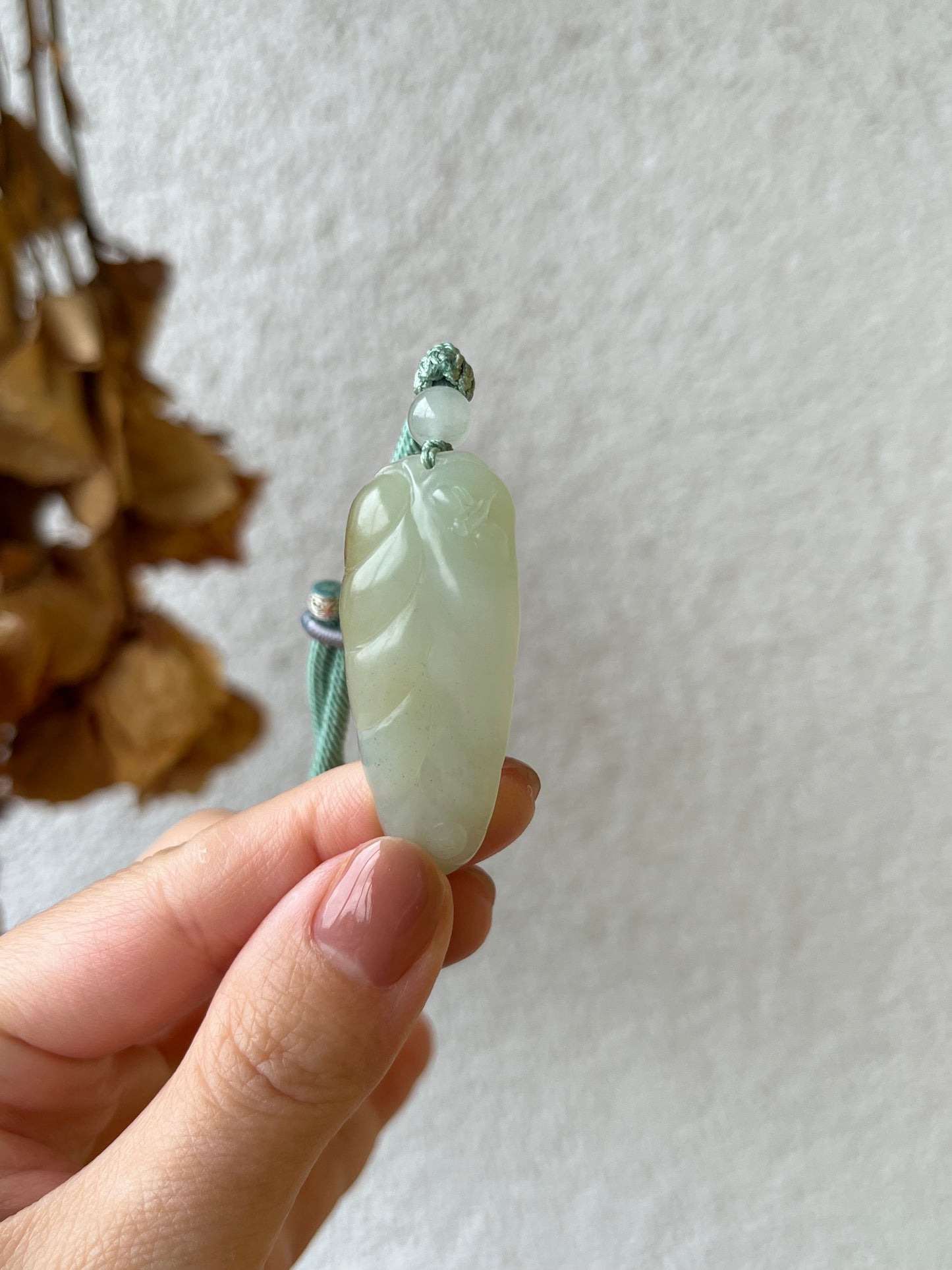Handmade Bracelet with A Hand Carved Hetian Jade Leaf Pendant