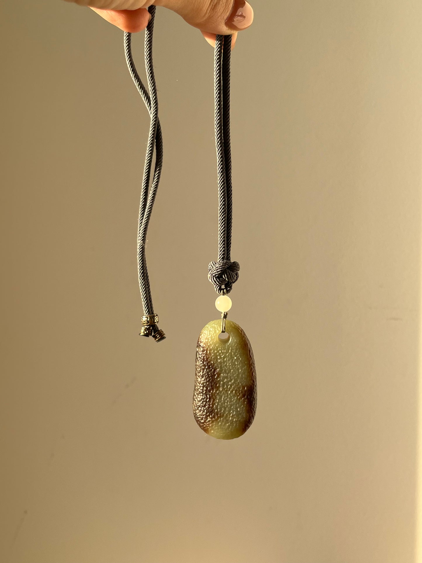 Antique-style Brown and Blue Hetian Jade Flat Pendant, 和田戈壁料古风无事牌