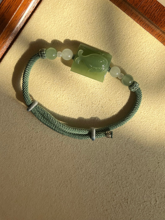 Bracelet Crafted From Hand Carved Hetian Jade Whale Pendant | 和田晴水小鲸鱼手牌