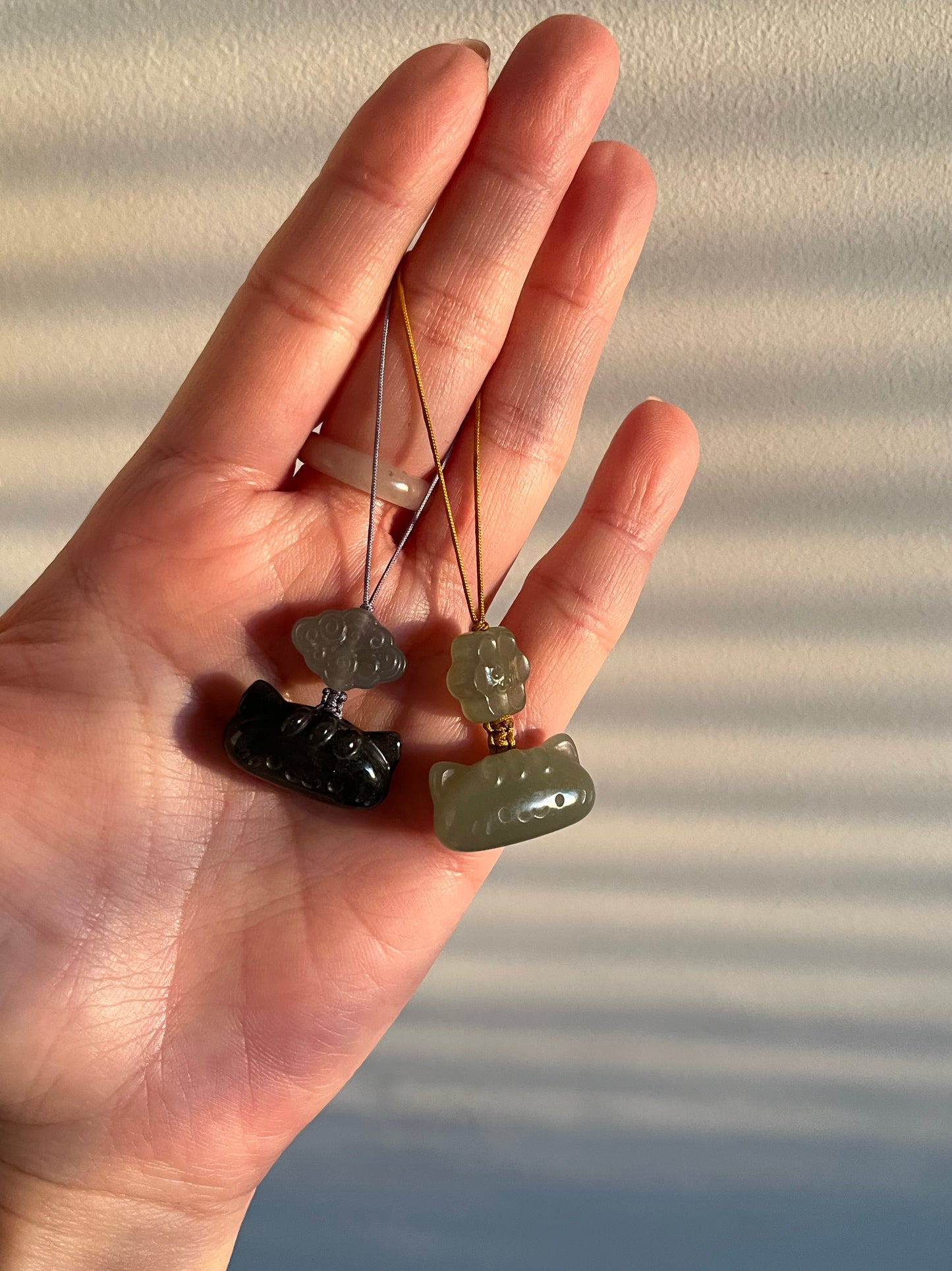 Hetian Jade Cat Phone Charm / Bag Charm | 和田玉小法棍猫手机链