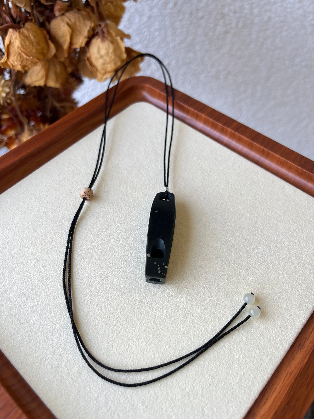 Dark Green Hetian Jade Whistle | 新疆和田黑青口哨