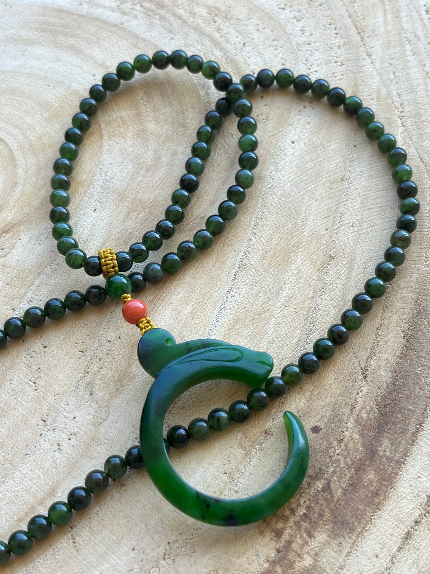 Red-skinned old mine Green Hetian Jade Pig Dragon Set, 红皮老矿俄碧玉猪龙套链