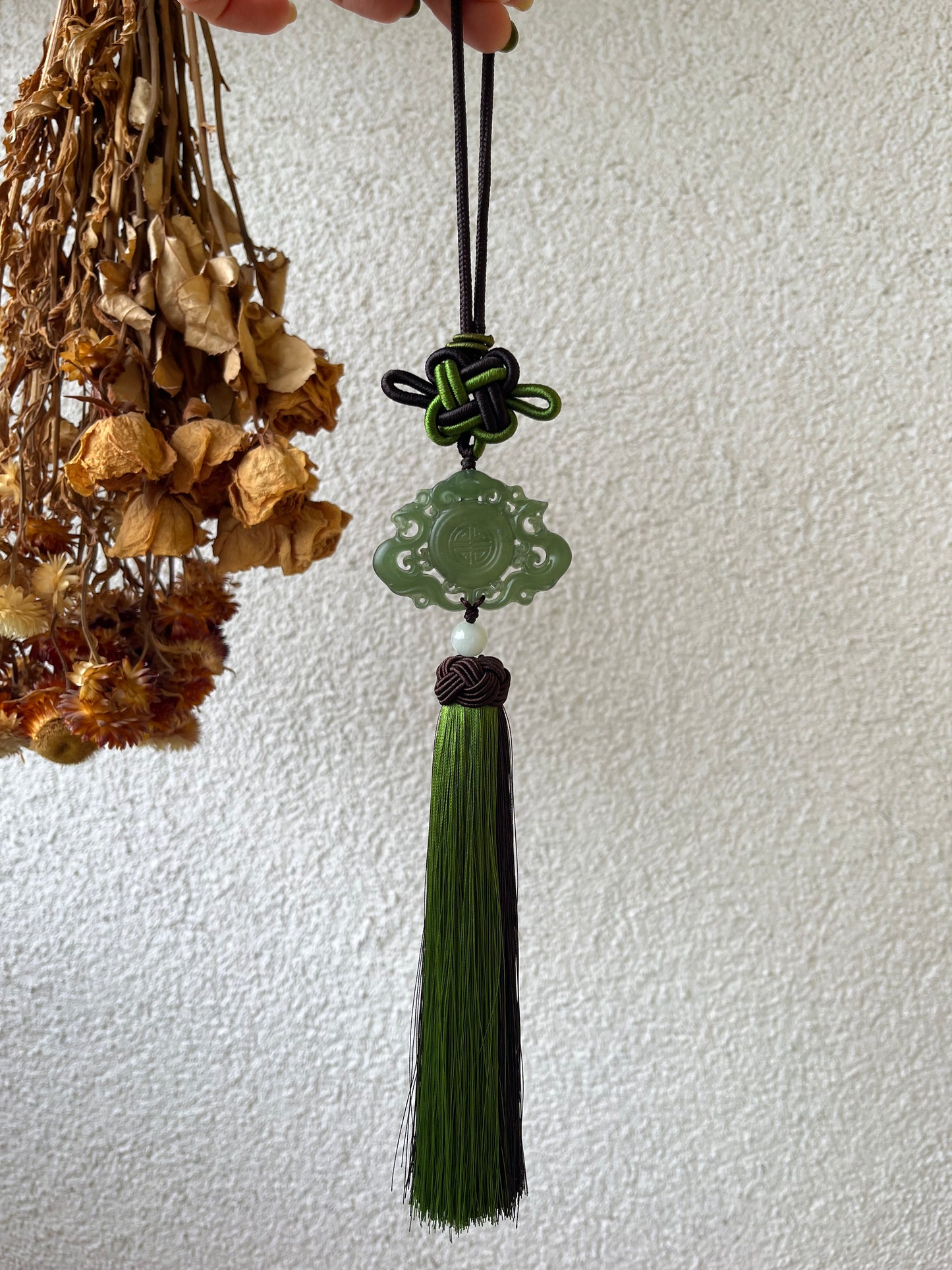 Xiu Jade Dragon and Phoenix Auspicious Pendant Car Hanging | 岫玉龙凤呈祥玉佩车挂