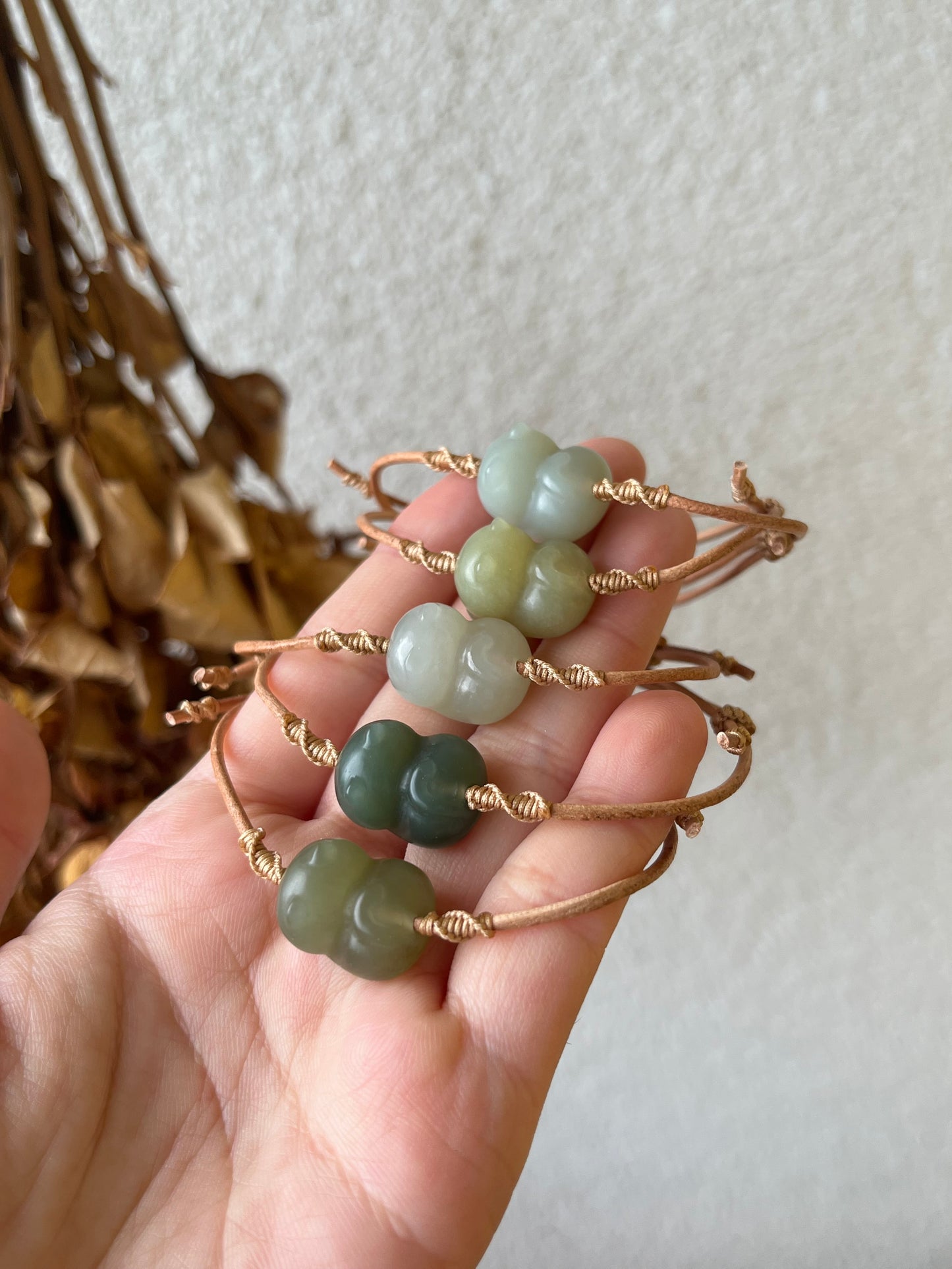 Handmade 3D Hetian Jade Cat Bracelet | 和田玉趴趴猫手绳