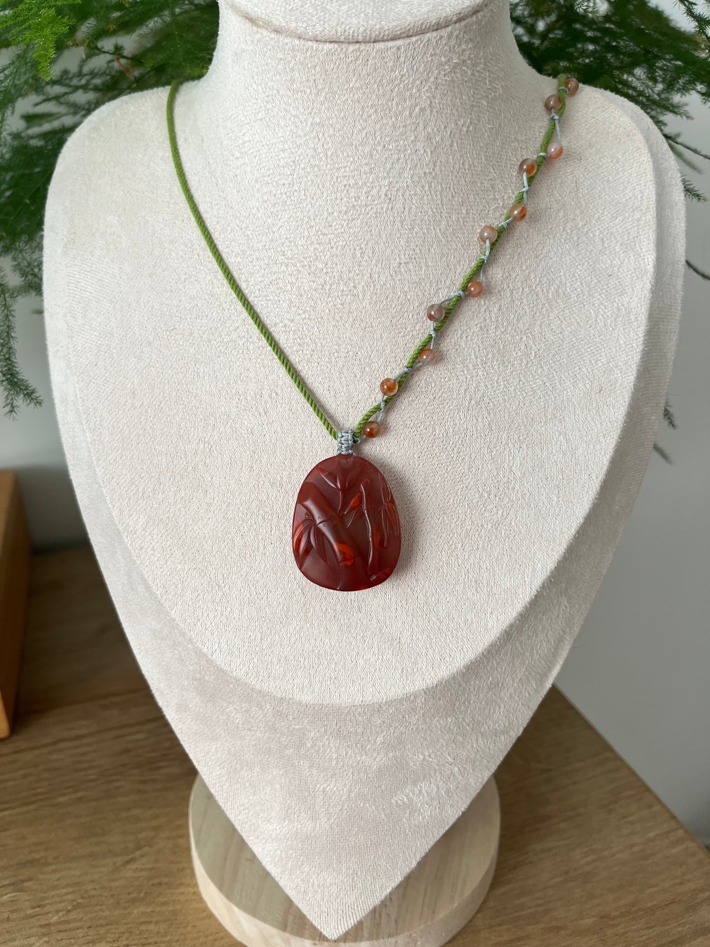 Handmade Necklace with a Hand Carved Nanhong Agate Bamboo Pendant, 手雕南红竹节