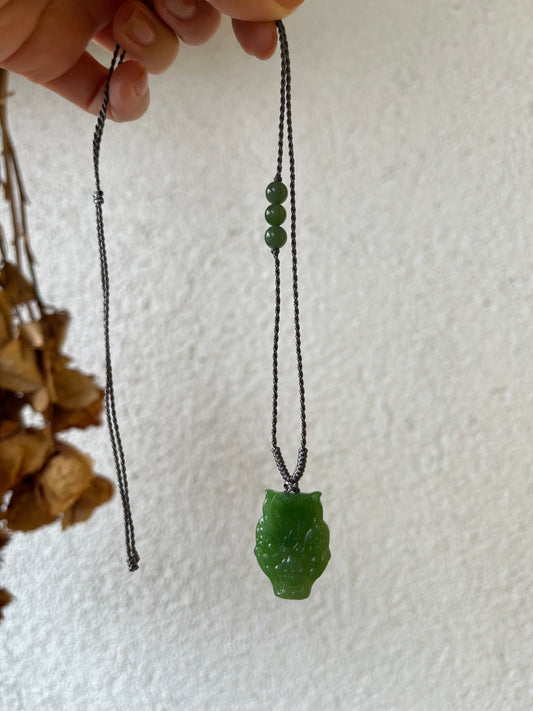 Green Hetian Jade Beast Face Pendant | 和田碧玉粉绿兽面
