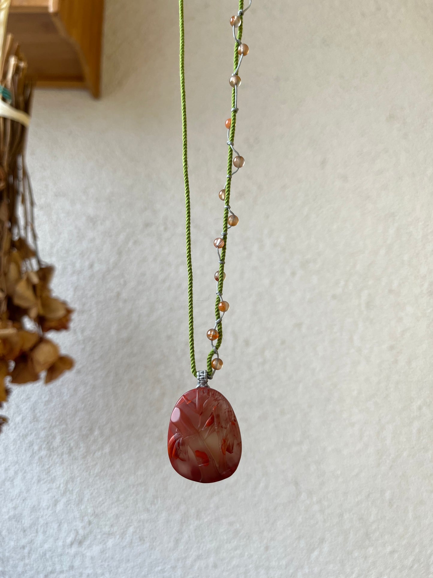 Handmade Necklace with a Hand Carved Nanhong Agate Bamboo Pendant, 手雕南红竹节