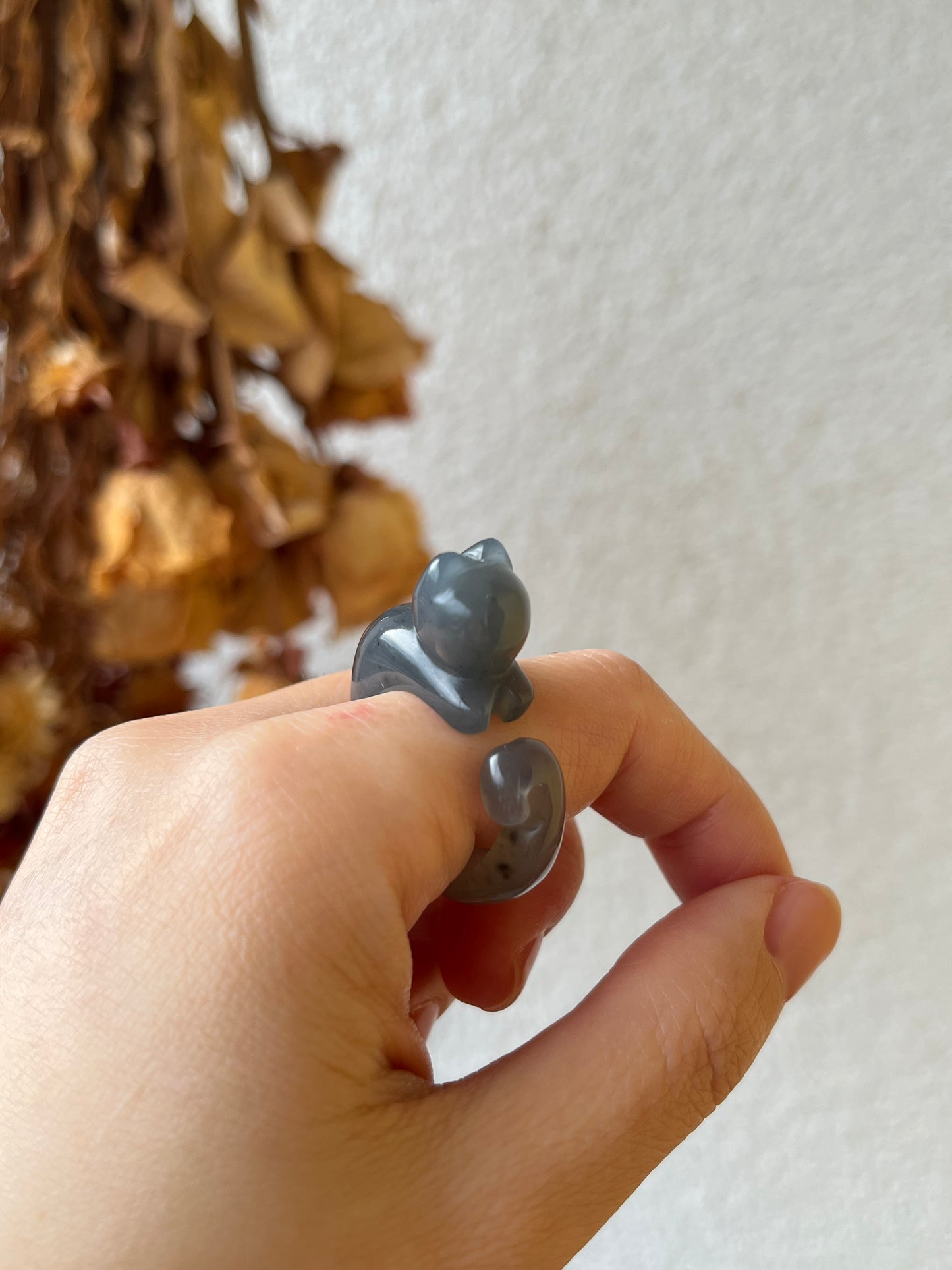 Hand Carved Xiu Jade Rings | 手雕岫玉戒圈