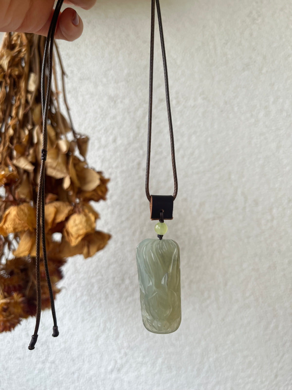 Hand Carved Xiu Jade Dragon Head Pendant | 手雕岫玉龙头