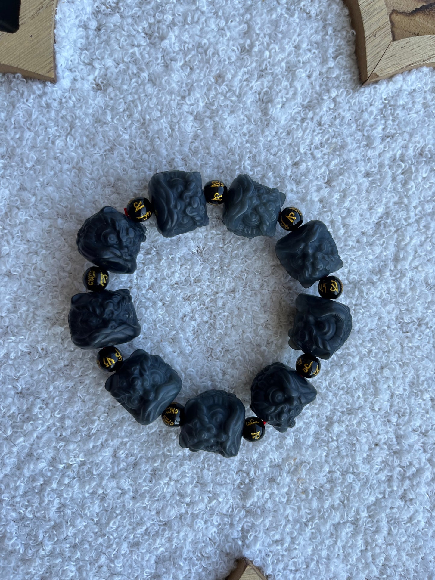 Hand Carved Gray Hetian Jade Lion Dance Head Beaded Bracelet, 和田青花醒狮头手串