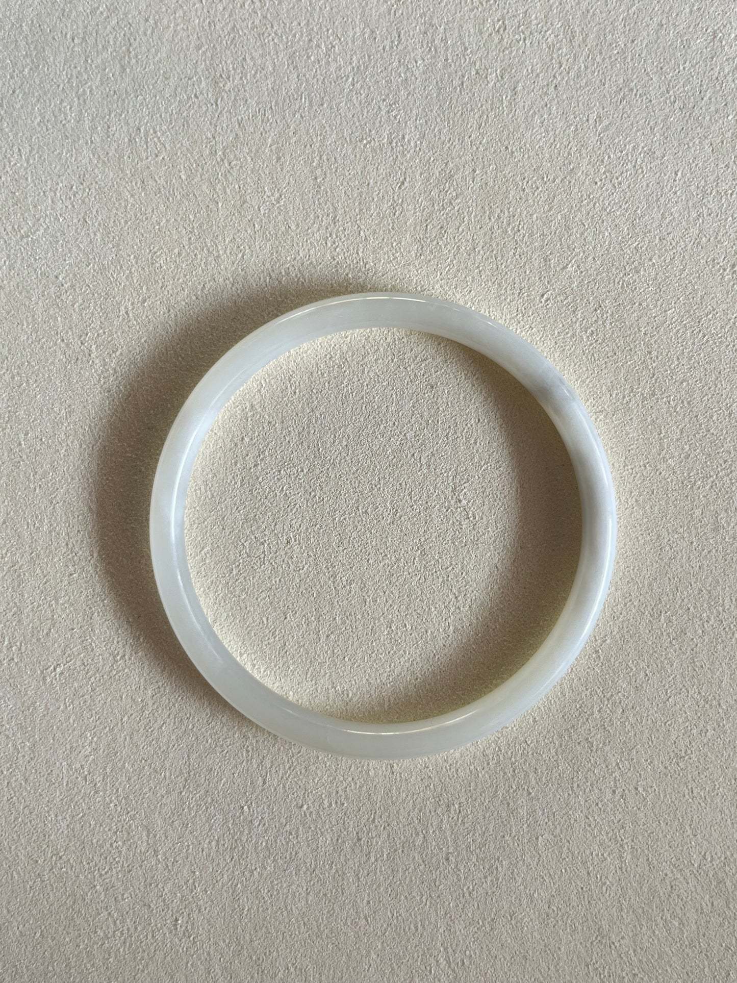 White Hetian Jade Slim Bangle 58mm | 和田白玉叮当镯