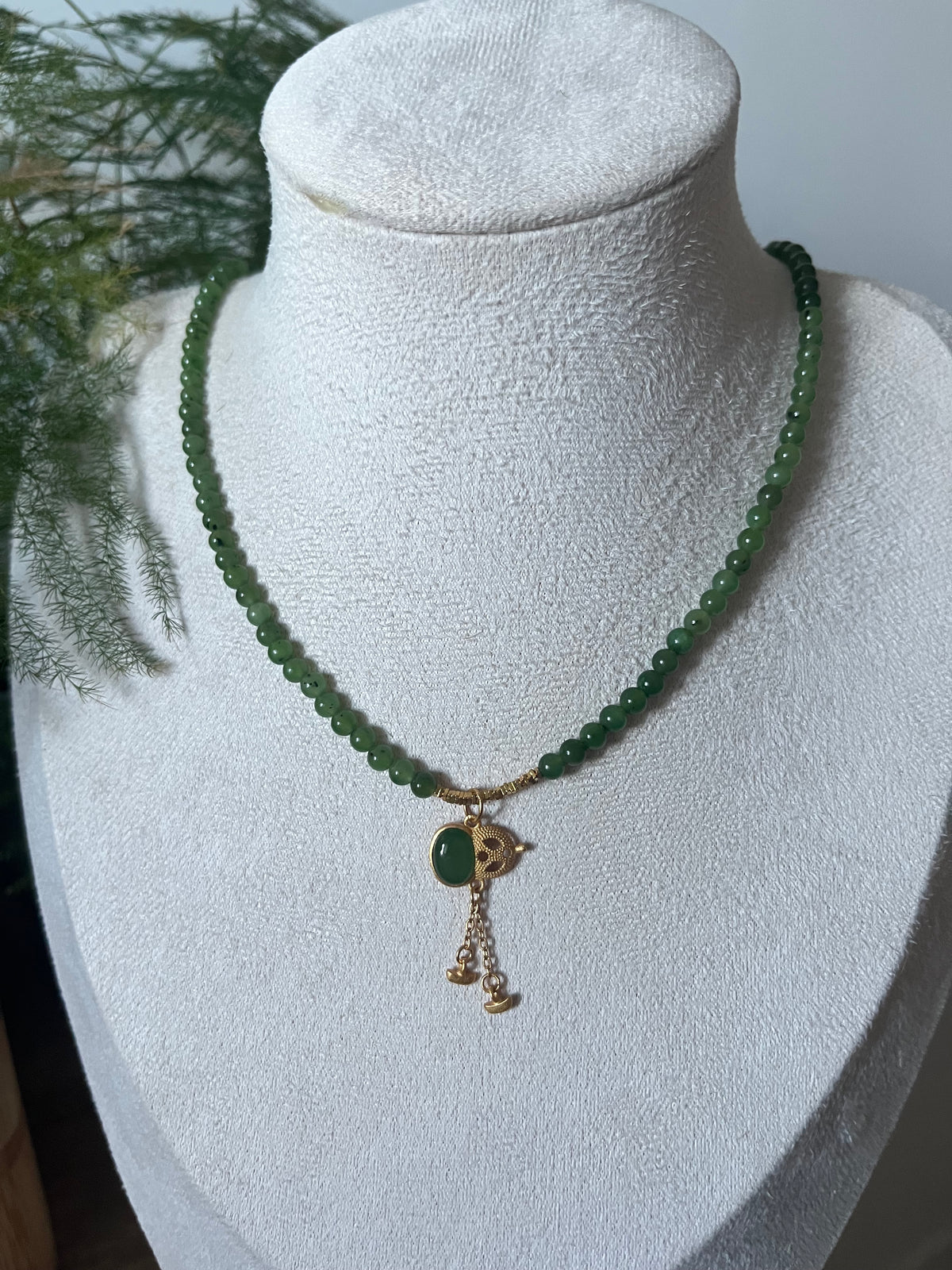 4mm Green Hetian Jade Beaded Necklace