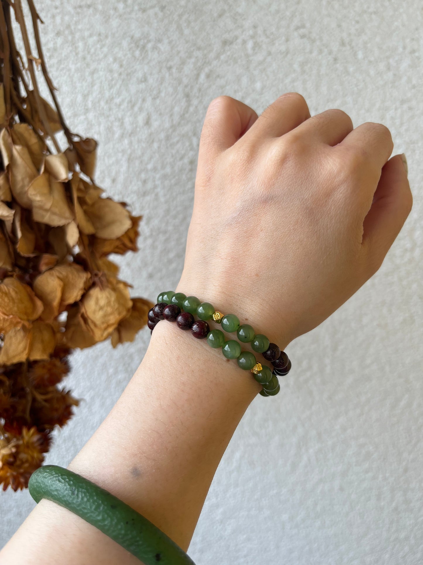 7mm Red Sandalwood and Green Hetian Jade Beaded Bracelet