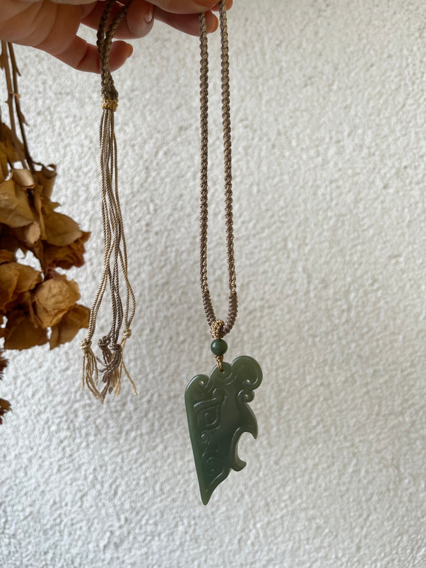 Hand Carved Hetian Jade Antique-style Pendant with Ruyi Pattern