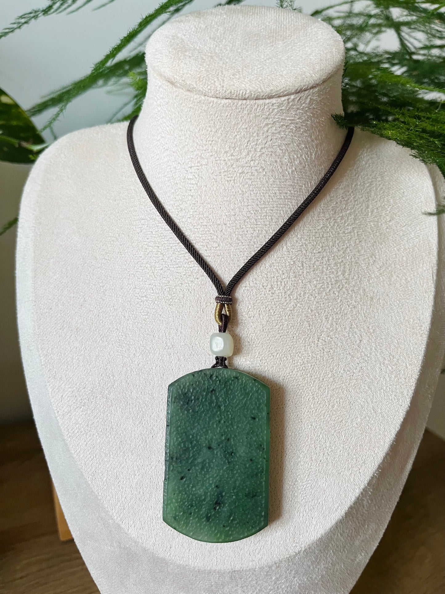 Antique-style Green Hetian Jade Flat Pendant Necklace, 古风碧玉无事牌