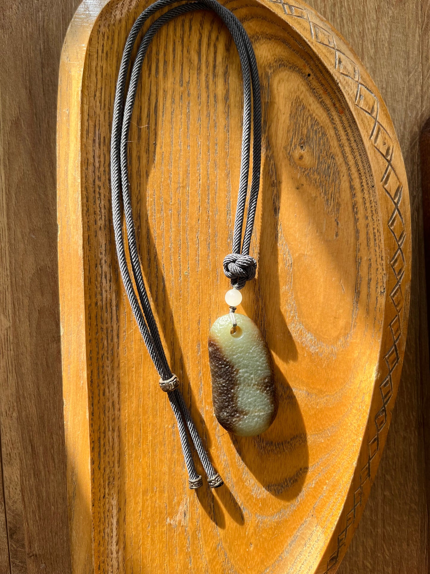 Antique-style Brown and Blue Hetian Jade Flat Pendant, 和田戈壁料古风无事牌
