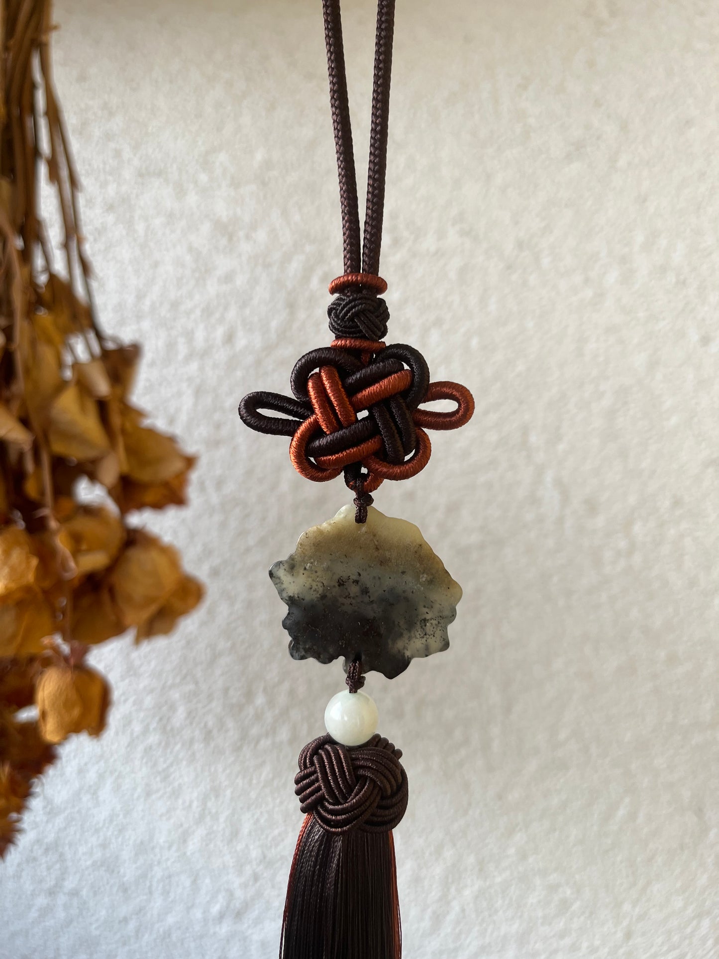 Xiu Jade Peony Car Hanging | 岫玉牡丹车挂