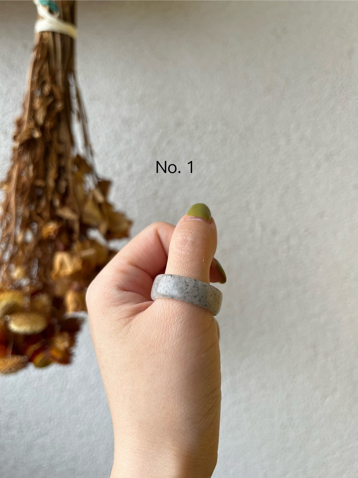 Qinghua Hetian Jade Rings | 和田点墨青花戒圈