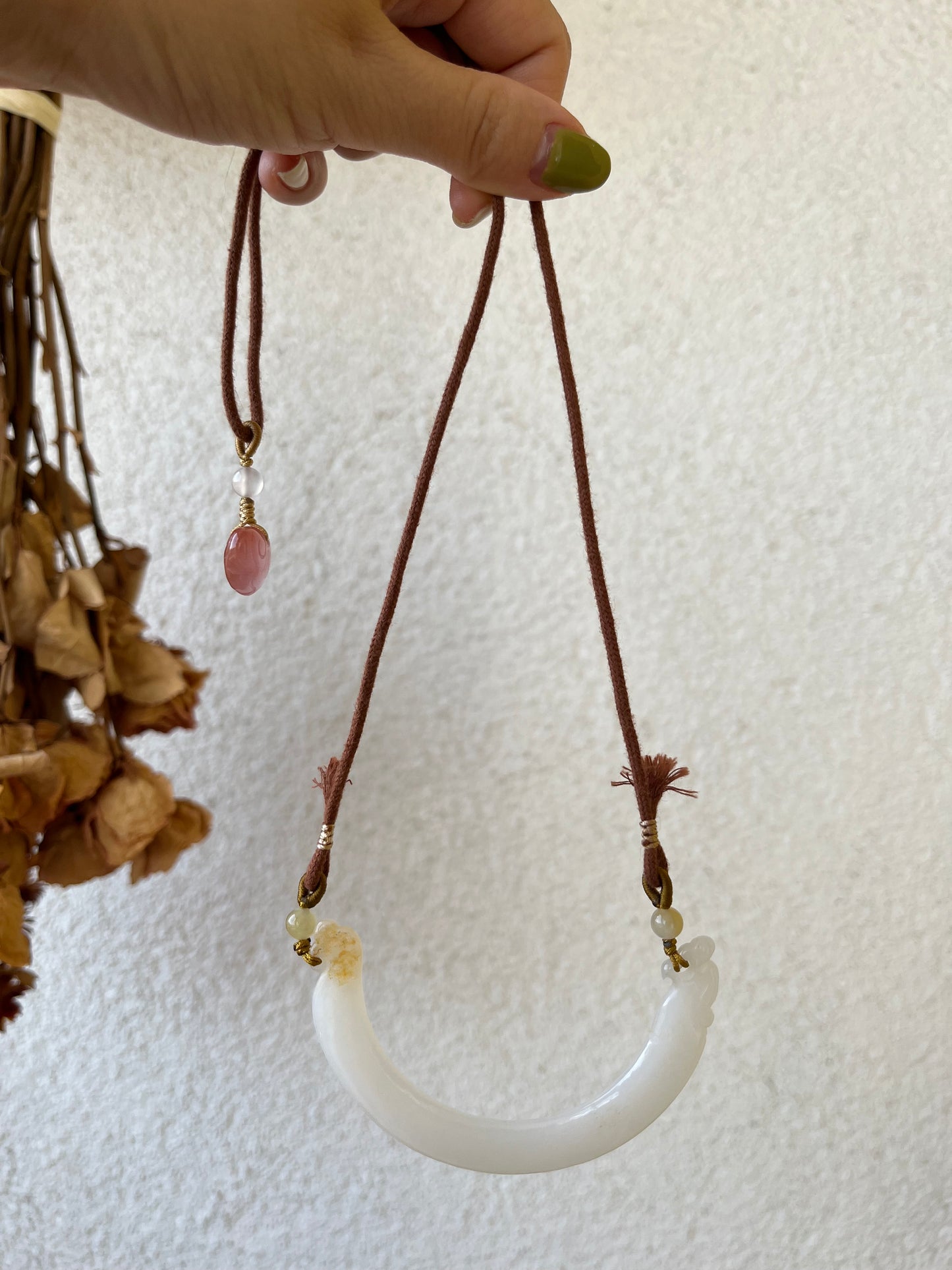 Hand Carved White Nephrite Jade Phoenix Huang Arc-shaped Pendant，手雕白玉凤玉璜