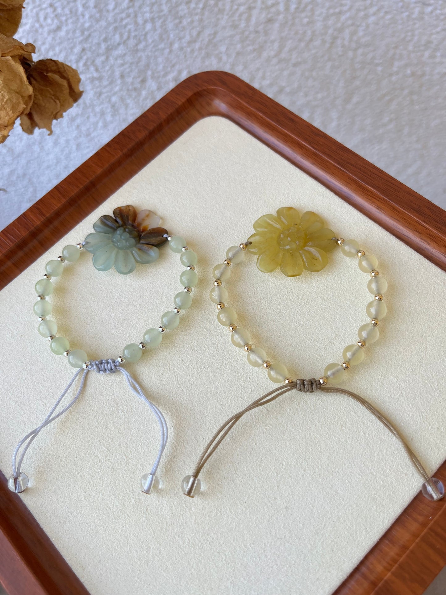 Bracelet Crafted from Hand Carved Xiu Jade Daisy