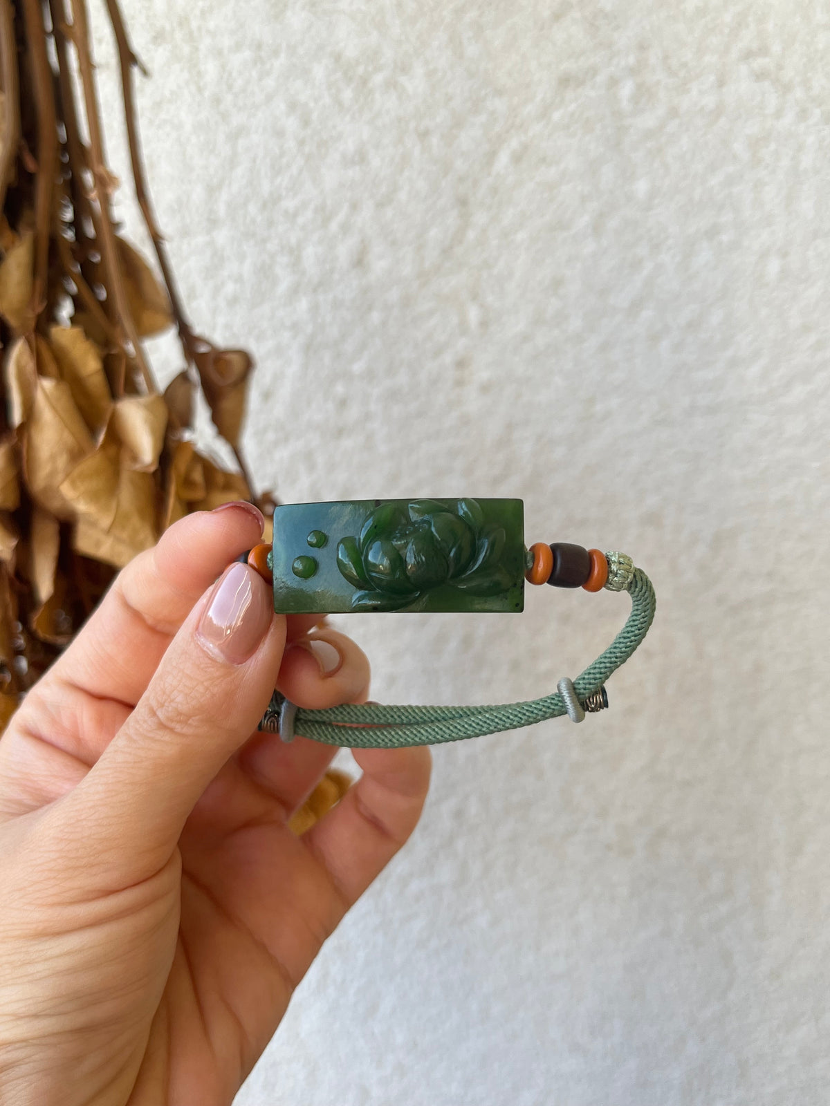 Hand Carved Spinach Green Hetian Jade Lotus Bracelet | 手雕菠菜绿和田碧玉荷花手牌