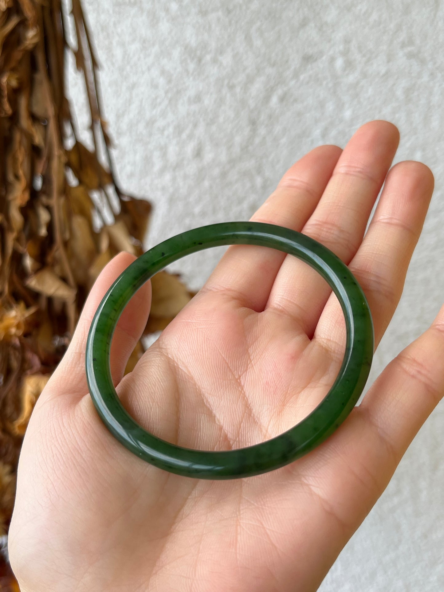 Green Hetian Jade Slim Bangle 58cm | 碧玉叮当镯