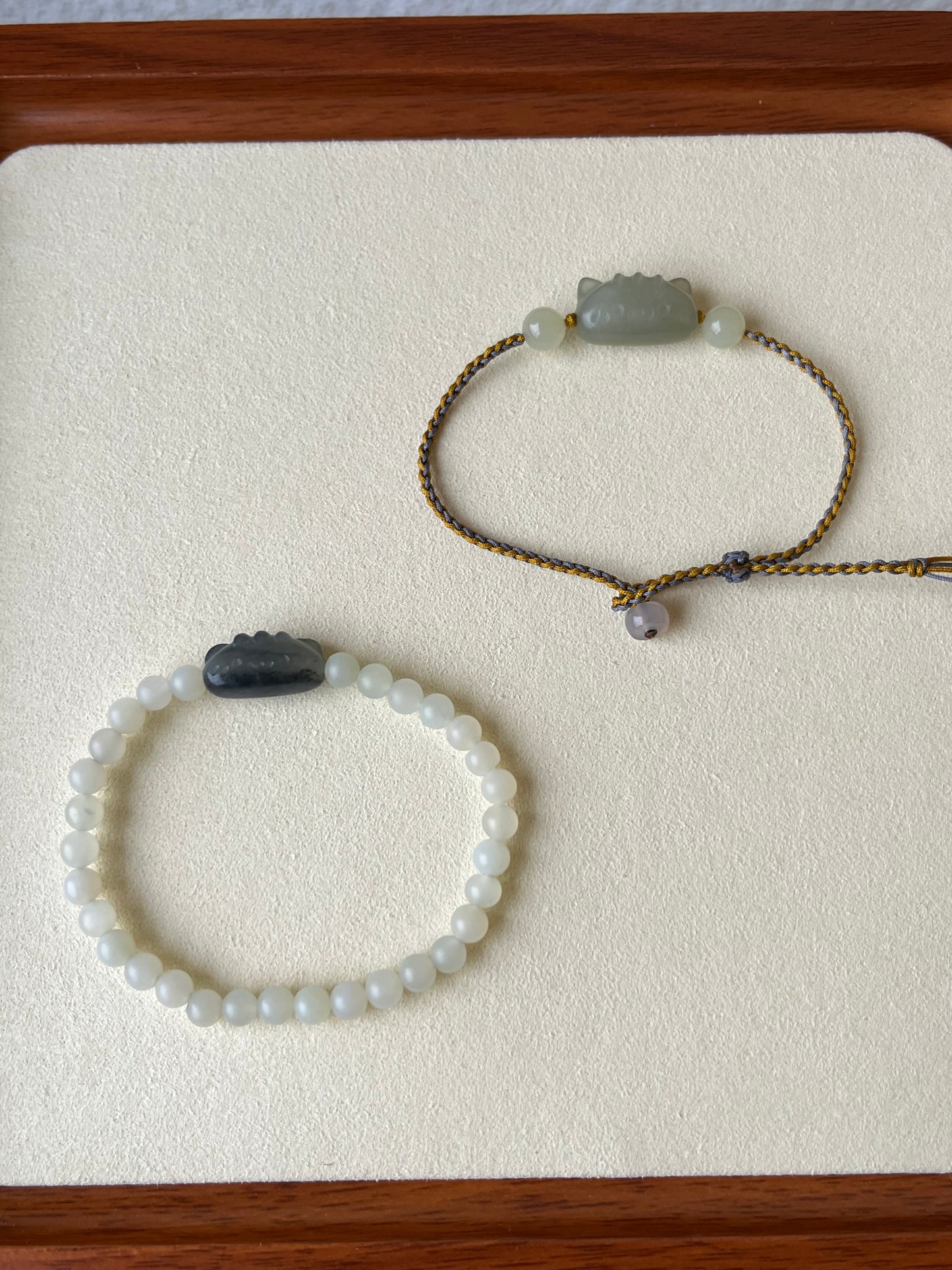 Handmade Hetian Jade Cat Bracelet