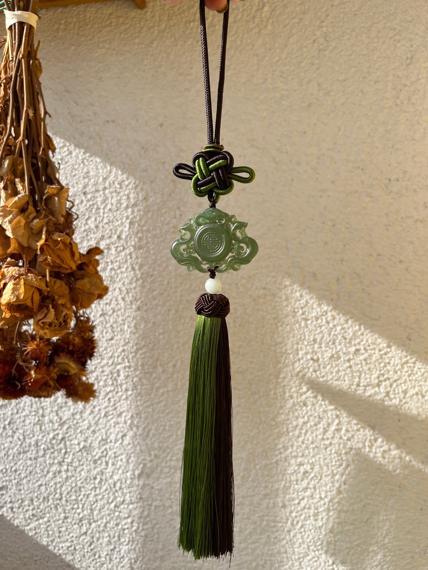Xiu Jade Dragon and Phoenix Auspicious Pendant Car Hanging | 岫玉龙凤呈祥玉佩车挂
