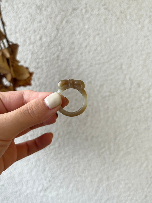 Hand Carved Brown and White Hetian Jade Bow Ring 19mm