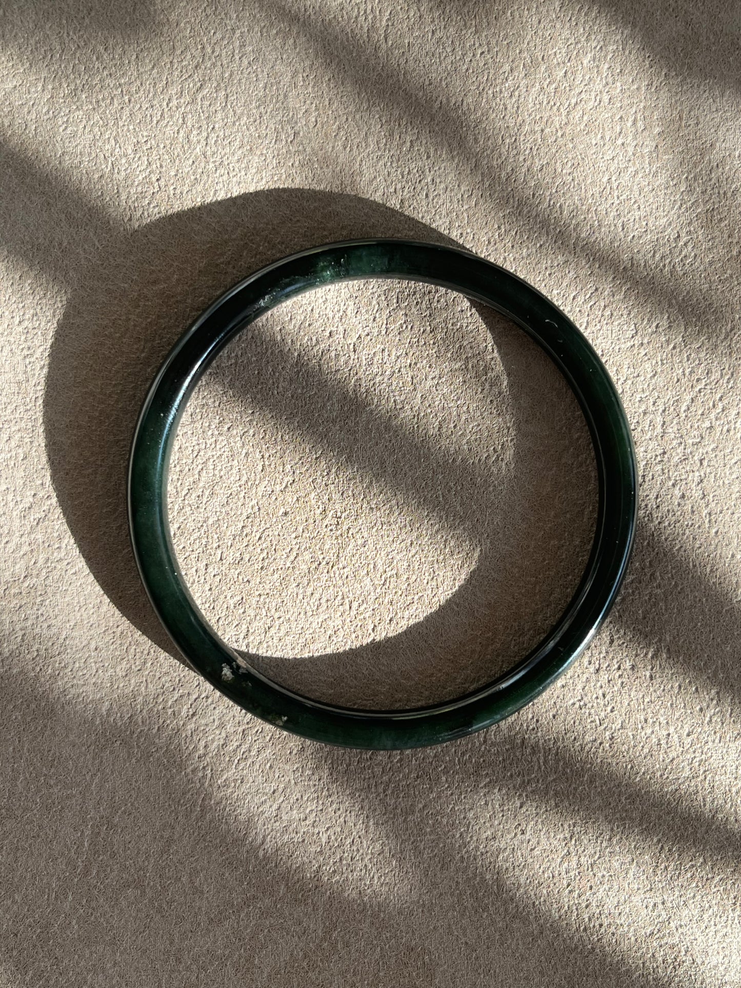 Dark Greenish-black Hetian Jade Slim Bangle 62mm | 和田黑青叮当镯