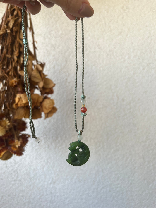 Green Hetian Jade Nine-tailed Fox Necklace | 和田碧玉小九尾吊坠